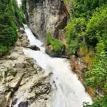 Susis Alpen Бадгаштейн
